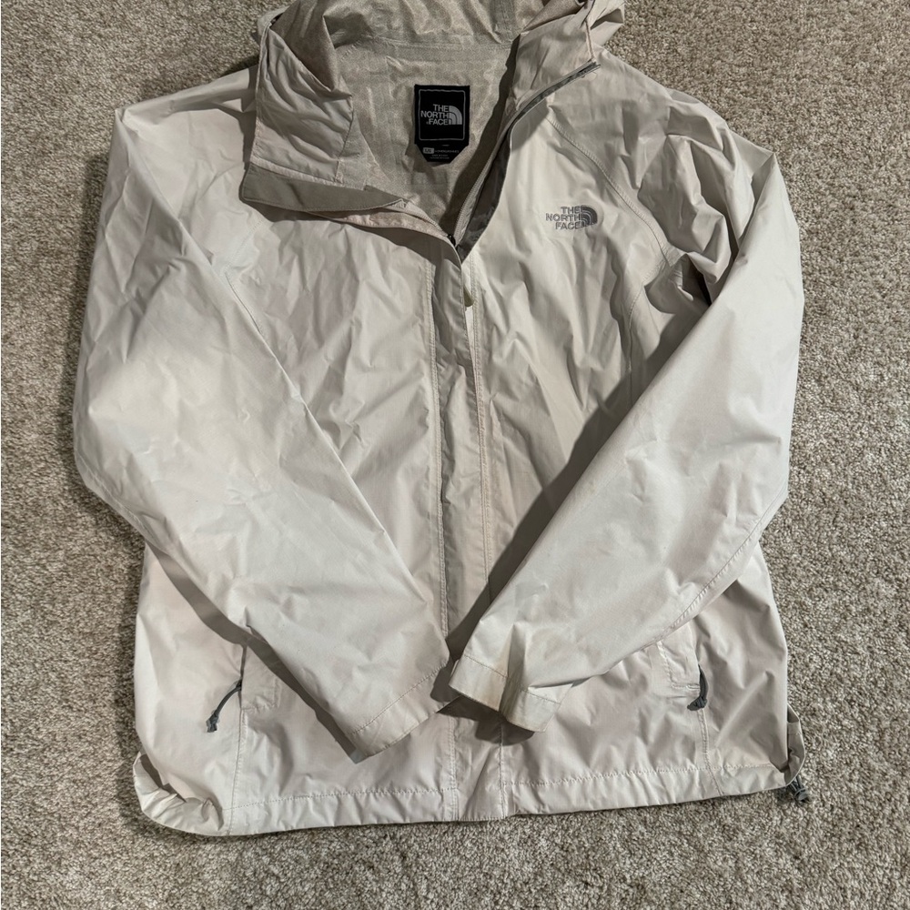 Women’s The North Face Hyvent Jacket- L